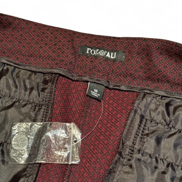 Roz & Ali - Burgundy Dress Trousers - Picture 4 of 5
